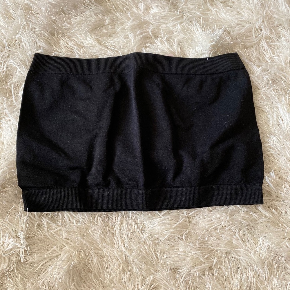 Simple yet Cute Black Bandeau Top!